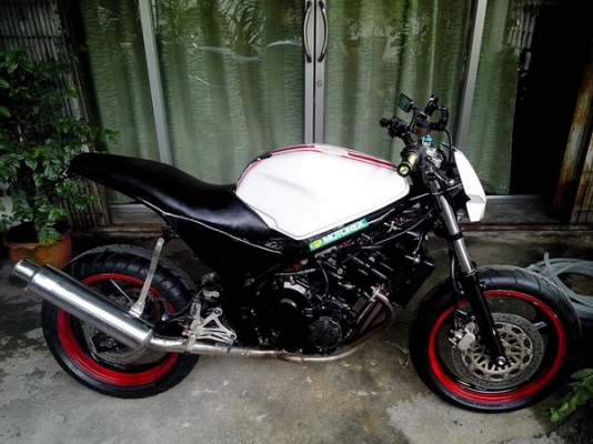 ขายด่วนๆๆ Honda CB-1 แต่ง DUCATI ราคา 39,500 บาทเท่านั้น