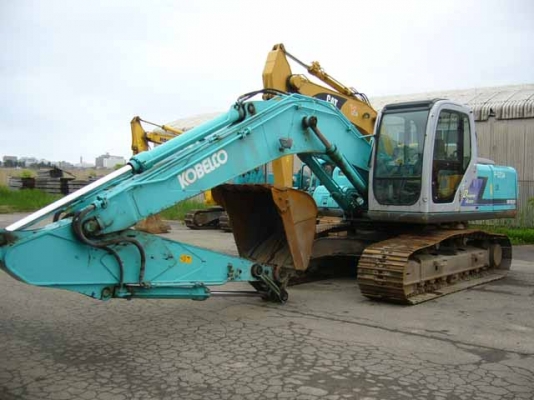 รถขุด KOBELCO  SK200-6E YN08,SN:33142,Yr.2002,Hr.8495 รถนอกนำเข้า รสภาพสวยมากครับ ซีเรียลสูงชั่วโมงน้อย  ติดต่อคุณ มานะ 085-9049669