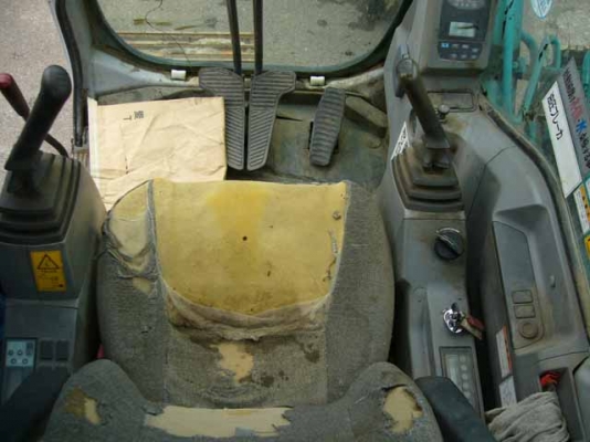 รถขุด KOBELCO  SK200-6E YN08,SN:33142,Yr.2002,Hr.8495 รถนอกนำเข้า รสภาพสวยมากครับ ซีเรียลสูงชั่วโมงน้อย  ติดต่อคุณ มานะ 085-9049669