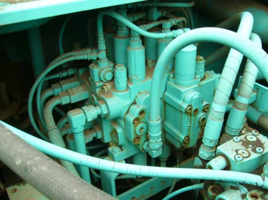 รถขุด KOBELCO  SK200-6E YN08,SN:33142,Yr.2002,Hr.8495 รถนอกนำเข้า รสภาพสวยมากครับ ซีเรียลสูงชั่วโมงน้อย  ติดต่อคุณ มานะ 085-9049669