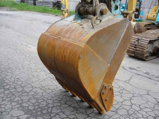 รถขุด KOBELCO  SK200-6E YN08,SN:33142,Yr.2002,Hr.8495 รถนอกนำเข้า รสภาพสวยมากครับ ซีเรียลสูงชั่วโมงน้อย  ติดต่อคุณ มานะ 085-9049669