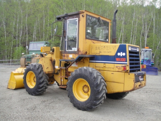 WA100-1-30517ตอนนี้รถจอดที่(CSนวนคร)แล้วครับ