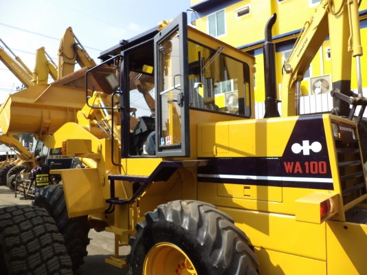 WA100-1-30517ตอนนี้รถจอดที่(CSนวนคร)แล้วครับ