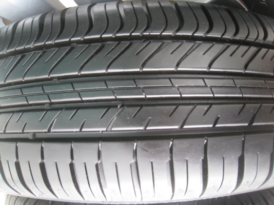 ขายล้อแม็ก Honda city 15"x5.5" et 45 4รู100 + ยางปี 4412  (081-3747940)