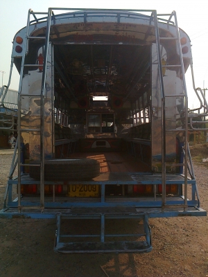 รถโดยสารสวยๆ 5 เมตรพร้อมวิ่ง 083-7227050 รถโดยสารสวยๆ 5 เมตรพร้อมวิ่ง 083-7227050