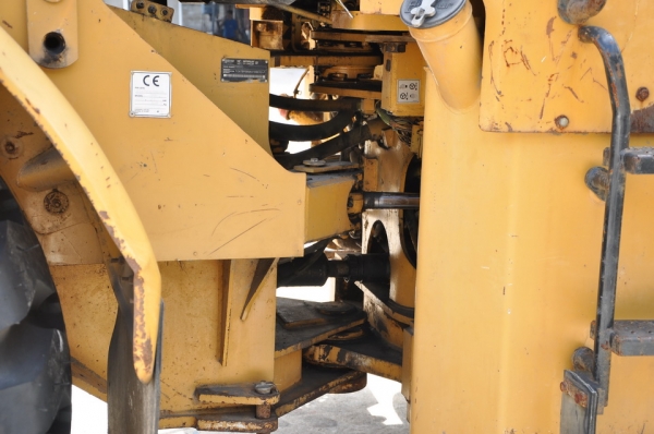 CATERPILLAR  950 G  SN  AYB00324