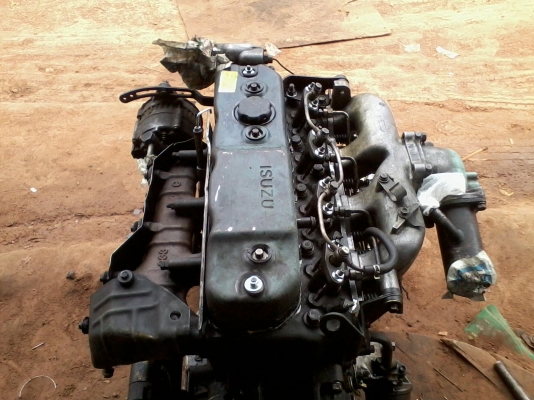 ขาย 4BE1  110 แรงม้า ฝาดำ  สภาพพร้อมใช้  (โอเวอฮอลแล้ว)