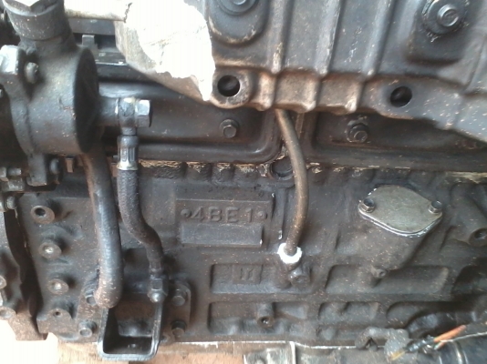 ขาย 4BE1  110 แรงม้า ฝาดำ  สภาพพร้อมใช้  (โอเวอฮอลแล้ว)