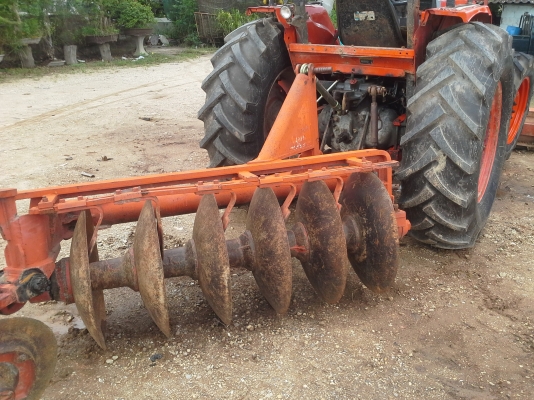 ForD 6600  KUBOTA  M895O   KUBOTA M 5000