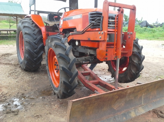 ForD 6600  KUBOTA  M895O   KUBOTA M 5000