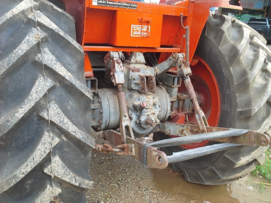 ForD 6600  KUBOTA  M895O   KUBOTA M 5000