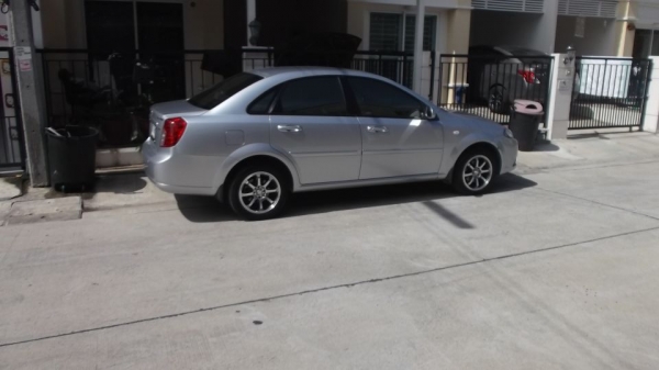 ขาย chevrolet optra 1.6 LS ปลายปี 2010