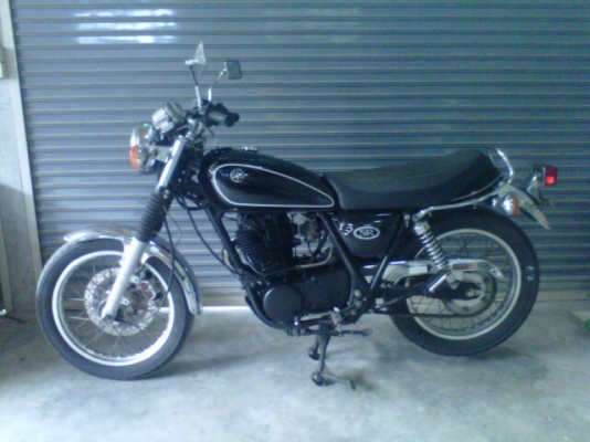 ***ให้ไวขาย sr ปี 2002 เดิมๆ ตรงรุ่น ประกอบใหม่ 66000 ohm คอนหวัน*** เครื่องดีมากครับ ระบบไฟใช้ได้หมดครับ แบตใหม่ ตรงรุ่นทุกอย่างครับ เอกสารอินวอยออกชื่อครับ สนใจ 0858730704 ohm คอนหวัน