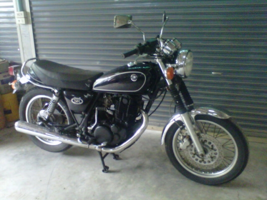 ***ให้ไวขาย sr ปี 2002 เดิมๆ ตรงรุ่น ประกอบใหม่ 66000 ohm คอนหวัน*** เครื่องดีมากครับ ระบบไฟใช้ได้หมดครับ แบตใหม่ ตรงรุ่นทุกอย่างครับ เอกสารอินวอยออกชื่อครับ สนใจ 0858730704 ohm คอนหวัน