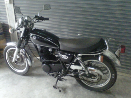 ***ให้ไวขาย sr ปี 2002 เดิมๆ ตรงรุ่น ประกอบใหม่ 66000 ohm คอนหวัน*** เครื่องดีมากครับ ระบบไฟใช้ได้หมดครับ แบตใหม่ ตรงรุ่นทุกอย่างครับ เอกสารอินวอยออกชื่อครับ สนใจ 0858730704 ohm คอนหวัน