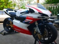 รับสั่งประกอบ Cbr400 Vfr Nc30 Nc35 จัดไฟแนนท์ได้เลือกสีเลือกลายเลือกแฟริ่งได้95000โทร0803355484
