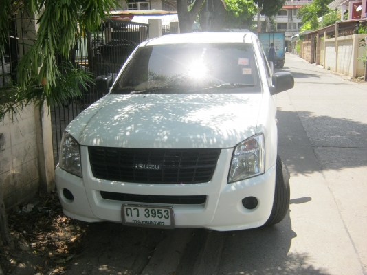 ขาย อีซูซุ ตอนเดียว ปี 10 สีขาว