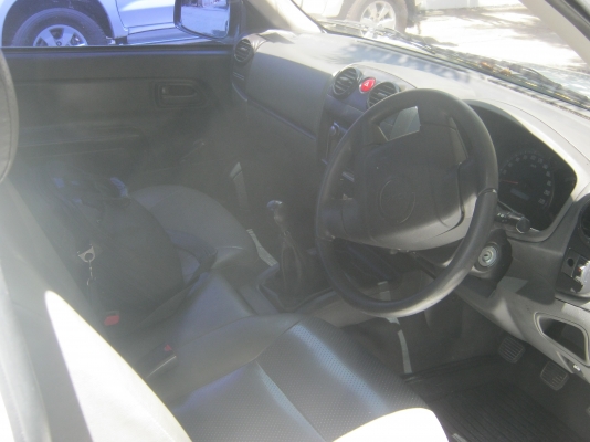 ขาย อีซูซุ ตอนเดียว ปี 10 สีขาว