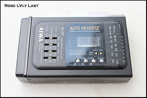 เครื่องเล่นเทปคาสเซ็ท AIWA อแดปเตอร์ ชาร์จแบตเตอรี่ โซนี่ วอล์คแมน นาฬิกา โอดีเอ็ม (ขายเหมา)