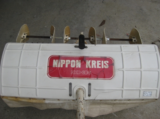 เครื่องพรวนหญ้าในร่องนาดำ