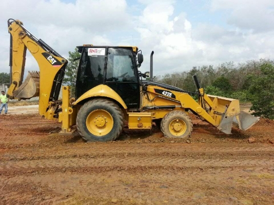 ขาย รถตักหน้า-ขุดหลัง 2 เพลา CAT422E ( สภาพ 90 กว่าเปอร์เซ็น / เอกสารเล่มทะเบียน )