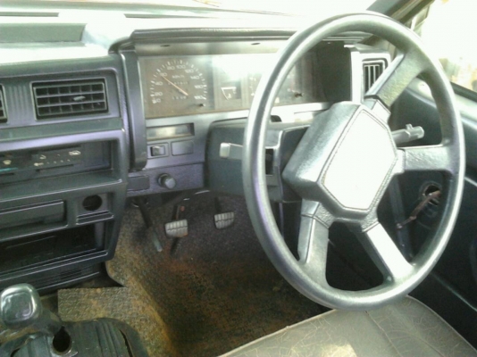 NISSAN BIG M CAB 2.5 MT ปี 31 รถสวยสภาพดีทั้งภายในและภายนอก เครื่องฝาแดงแน่นดีไม่มีเยิ้ม ภายในห้องเก๋งคอนโซลครบ พวงมาลัยธรรมดา กระบะสวยไม่มีผุกร่อน ช่วงล่างคัชซีไม่มีดาม ยางสภาพดี 4 เส้นประมาณ 60\% พร้อมใช้งาน เอกสารทะเบียนครบพร้อมโอน ราคาต่อรองได้ครับ NISSAN BIG M CAB 2.5 MT ปี 31 รถสวยสภาพดีทั้งภายในและภายนอก เครื่องฝาแดงแน่นดีไม่มีเยิ้ม ภายในห้องเก๋งคอนโซลครบ พวงมาลัยธรรมดา กระบะสวยไม่มีผุกร่อน ช่วงล่างคัชซีไม่มีดาม ยางสภาพดี 4 เส้นประมาณ 60\% พร้อมใช้งาน เอกสารทะเบียนครบพร้อมโอน ราคาต่อรองได้ครับ