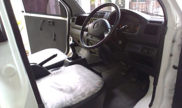 ขาย Suzuki Carry ตู้ทึบ หลังคาสูง ขาย Suzuki Carry ตู้ทึบ หลังคาสูง