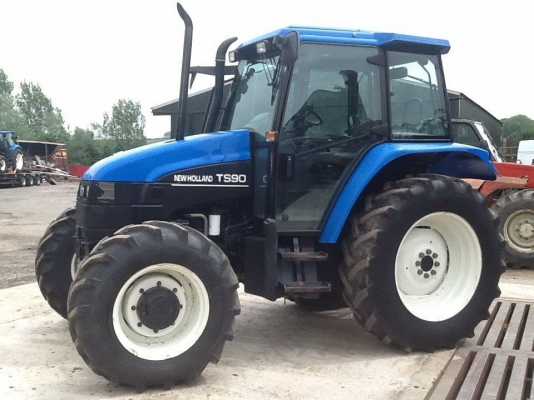 รถไถนิวฮอลแลนด์ TS90 เกียร์ธรรมดา 12x12 สภาพสวย 6,342 ชั่วโมง  ขายเพียง 980,000 บาทเท่านั้น