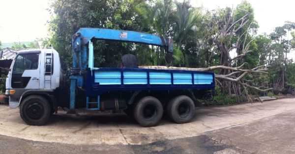 ขายรถ10ล้อ ติดเครน พร้อมใช้งาน
