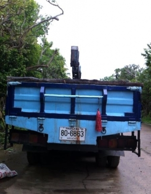 ขายรถ10ล้อ ติดเครน พร้อมใช้งาน