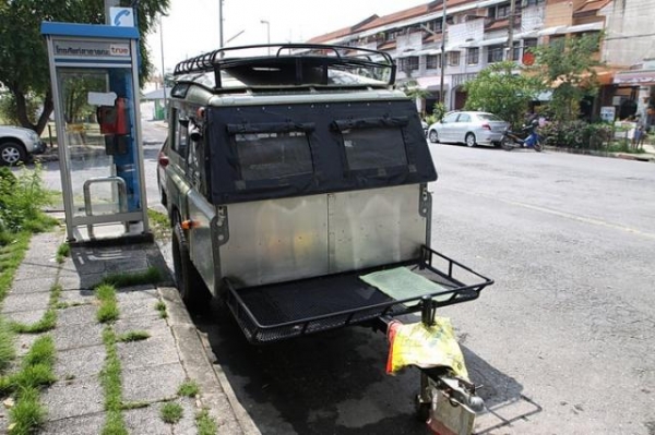 หางลากรถ trailer landrover s.3 พร้อมหัวบอลมาตราฐานไว้ลากเทรลเลอร์พ่วงท้าย สำหรับแคมป์ปิ้ง ตากอากาศ ต่อระบบไฟเรียบร้อย ถอดออกได้ เปิดราคา 79,500 บาท หางลากรถ trailer landrover s.3 พร้อมหัวบอลมาตราฐานไว้ลากเทรลเลอร์พ่วงท้าย สำหรับแคมป์ปิ้ง ตากอากาศ ต่อระบบไฟเรียบร้อย ถอดออกได้ เปิดราคา 79,500 บาท