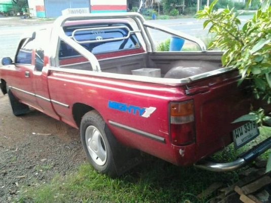 TOYOTA HILUX MIGHTY-X EXTRACAB 2.5 MT ปี 37 รถบ้านสภาพดีพร้อมใช้งานได้เลย แอร์เย็น พวงมาลัยธรรมดา ภายนอกสีสันบางเดิมมีโรลบาร์สแตนเลสให้ครบพร้อม เครื่องแห้งดีแรงดีไม่มีปัญหาเลยครับ ช่วงล่างคัชซีสวยมาก ยาง 4 เส้นสภาพดี 70\% พร้อมใช้งาน เอกสารเล่มทะเบียนครบพร TOYOTA HILUX MIGHTY-X EXTRACAB 2.5 MT ปี 37 รถบ้านสภาพดีพร้อมใช้งานได้เลย แอร์เย็น พวงมาลัยธรรมดา ภายนอกสีสันบางเดิมมีโรลบาร์สแตนเลสให้ครบพร้อม เครื่องแห้งดีแรงดีไม่มีปัญหาเลยครับ ช่วงล่างคัชซีสวยมาก ยาง 4 เส้นสภาพดี 70\% พร้อมใช้งาน เอกสารเล่มทะเบียนครบพร