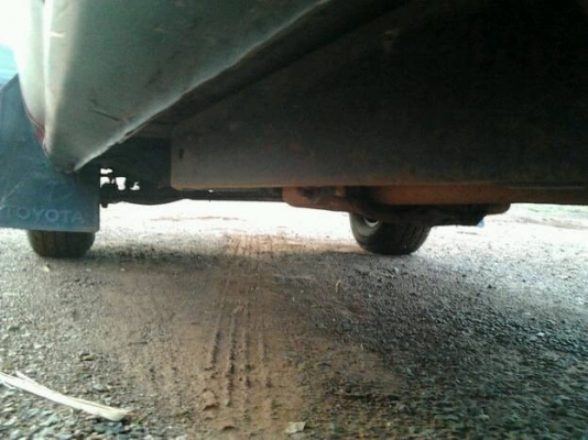 TOYOTA HILUX MIGHTY-X EXTRACAB 2.5 MT ปี 37 รถบ้านสภาพดีพร้อมใช้งานได้เลย แอร์เย็น พวงมาลัยธรรมดา ภายนอกสีสันบางเดิมมีโรลบาร์สแตนเลสให้ครบพร้อม เครื่องแห้งดีแรงดีไม่มีปัญหาเลยครับ ช่วงล่างคัชซีสวยมาก ยาง 4 เส้นสภาพดี 70\% พร้อมใช้งาน เอกสารเล่มทะเบียนครบพร TOYOTA HILUX MIGHTY-X EXTRACAB 2.5 MT ปี 37 รถบ้านสภาพดีพร้อมใช้งานได้เลย แอร์เย็น พวงมาลัยธรรมดา ภายนอกสีสันบางเดิมมีโรลบาร์สแตนเลสให้ครบพร้อม เครื่องแห้งดีแรงดีไม่มีปัญหาเลยครับ ช่วงล่างคัชซีสวยมาก ยาง 4 เส้นสภาพดี 70\% พร้อมใช้งาน เอกสารเล่มทะเบียนครบพร