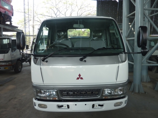 MITSUBISHI CANTER 100 HP 4 สูบ ป้ายเล็กไม่ติดเวลา 4 ล้อ