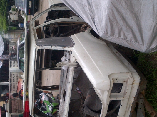 ระเบิดtoyota crown