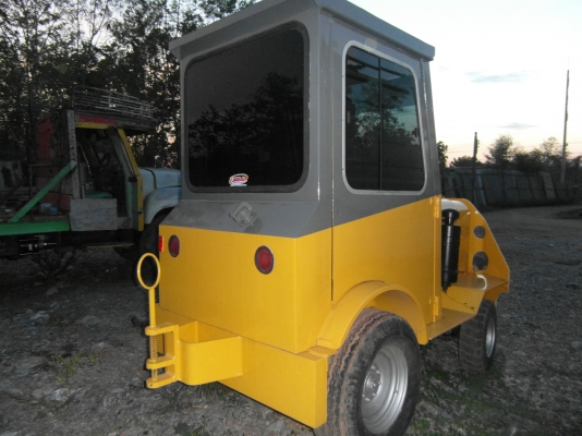 รถลากเครื่องบิน