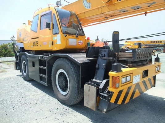 เครน 25 ตัน TADANO TR250M-6 ปี 2000 นำเข้าจากญี่ปุ่น สภาพดีมาก ขายถูกครับ