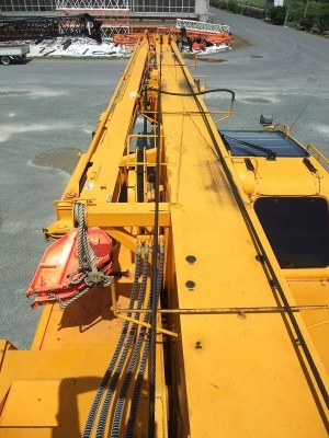 เครน 25 ตัน TADANO TR250M-6 ปี 2000 นำเข้าจากญี่ปุ่น สภาพดีมาก ขายถูกครับ