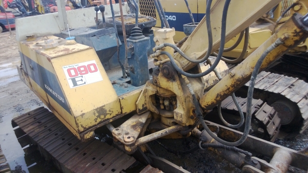 แสนเดียวเอาไปเลย KOMATSU PC20-5 เก่าไทย ขายตามสภาพนะครับ แสนเดียวเอาไปเลย KOMATSU PC20-5 เก่าไทย ขายตามสภาพนะครับ