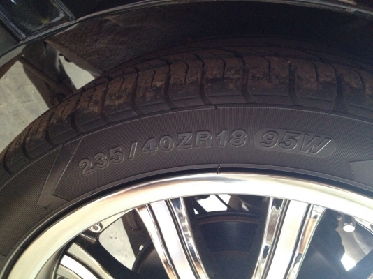 ขายแม็กพร้อมยาง ขอบ 18" ขายแม็กพร้อมยาง ขอบ 18"