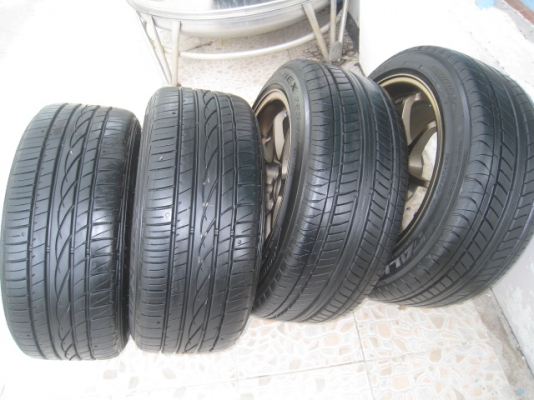 ขายล้อแม็ก CE 28 15"x8" et28 4รู 100 +ยางปี 12 มีรอยตามการใช้งานบ้างครับ  (081-3747940)