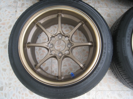 ขายล้อแม็ก CE 28 15"x8" et28 4รู 100 +ยางปี 12 มีรอยตามการใช้งานบ้างครับ  (081-3747940)