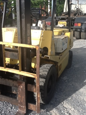 ขายถูก รถฟอร์คลิฟต์ TCM 2.5 ตัน เสา4เมตร