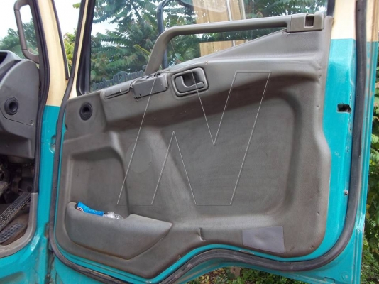 ขาย มิตซู 260 แรง ยูโรทูทั้งคัน ( มีระบบลากพ่วง พร้อมลำโพง )