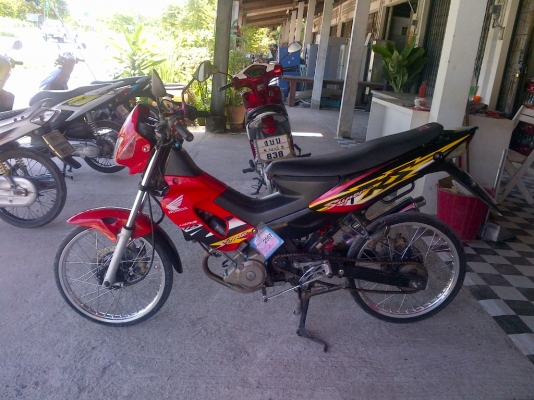 ด่วน!โซนิค แต่งสภาพสวย ปี45 เครืองดีแน่นๆพร้อมใช้ ทะเบียน+เอกสารโอน ภาษีไม่หมด