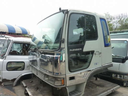 หัวเก๋ง HINO HITECH D663