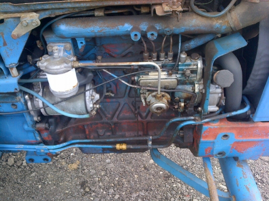 รถไถฟอร์ดเพลาเดียว 6600 ยางสวย ห้องเก๋งสวย รถไถฟอร์ดเพลาเดียว 6600 ยางสวย ห้องเก๋งสวย