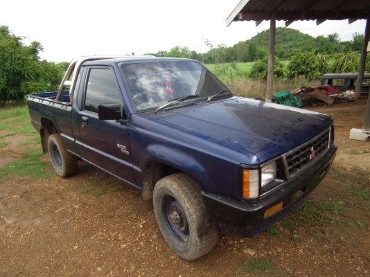 ขายกระบะมิสซูบิชิ L200 จากโรงงาน ทะเบียนพร้อมโอน 4 ขอ ตัวประกอบนอกแท้ 4x4 ขายกระบะมิสซูบิชิ L200 จากโรงงาน ทะเบียนพร้อมโอน 4 ขอ ตัวประกอบนอกแท้ 4x4