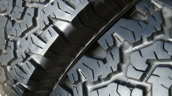 ขายยาง BF Goodrich Allterrain 265 75 r16 สวยๆ ขายยาง BF Goodrich Allterrain 265 75 r16 สวยๆ