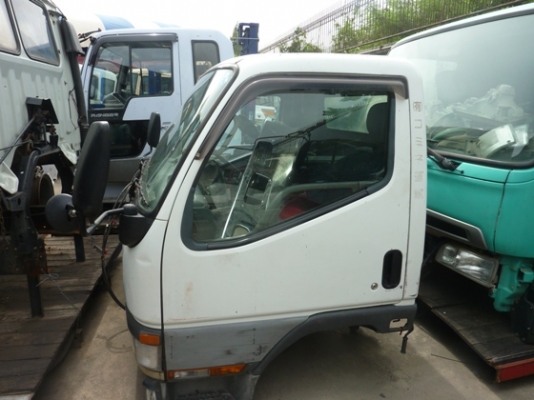 D887หัวเก๋ง MITSUBISHI CANTER กว้าง